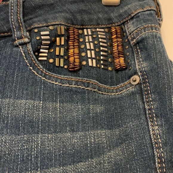 So denim jeans with beaded front pocket Size 13 Inseam 29” - Picture 3 of 8